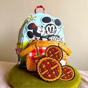 Disney Mickey and Minnie Picnic Backpack - Blue and Yellow